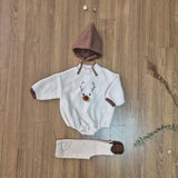 Weiches Baby-Outfit für Weihnachten – gemütliches Set mit Rentier-Design